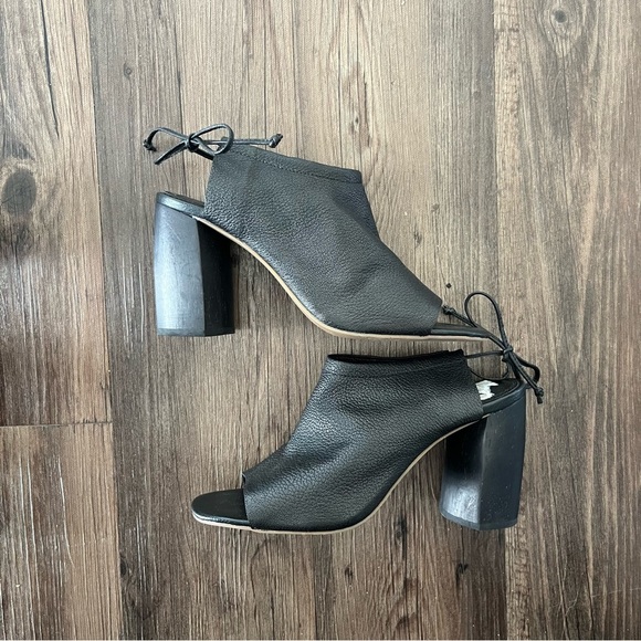 Splendid Heels Women's 10 Lynn Leather Ankle Sandals Black Peep Toe - Picture 2 of 7